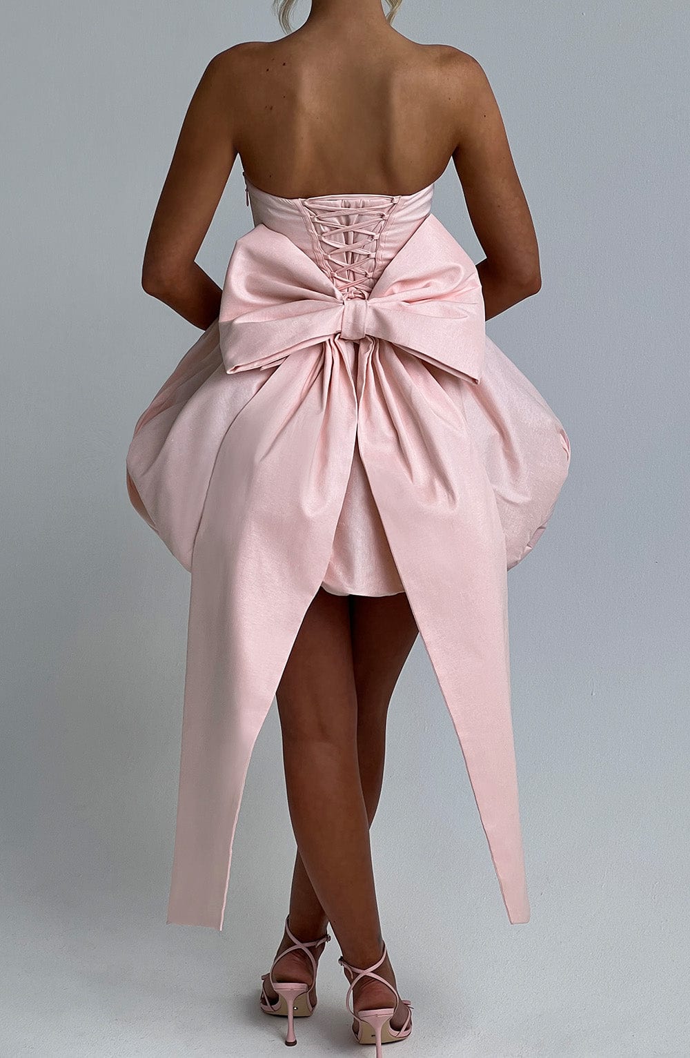 Ysmera - Strapless Mini Dress